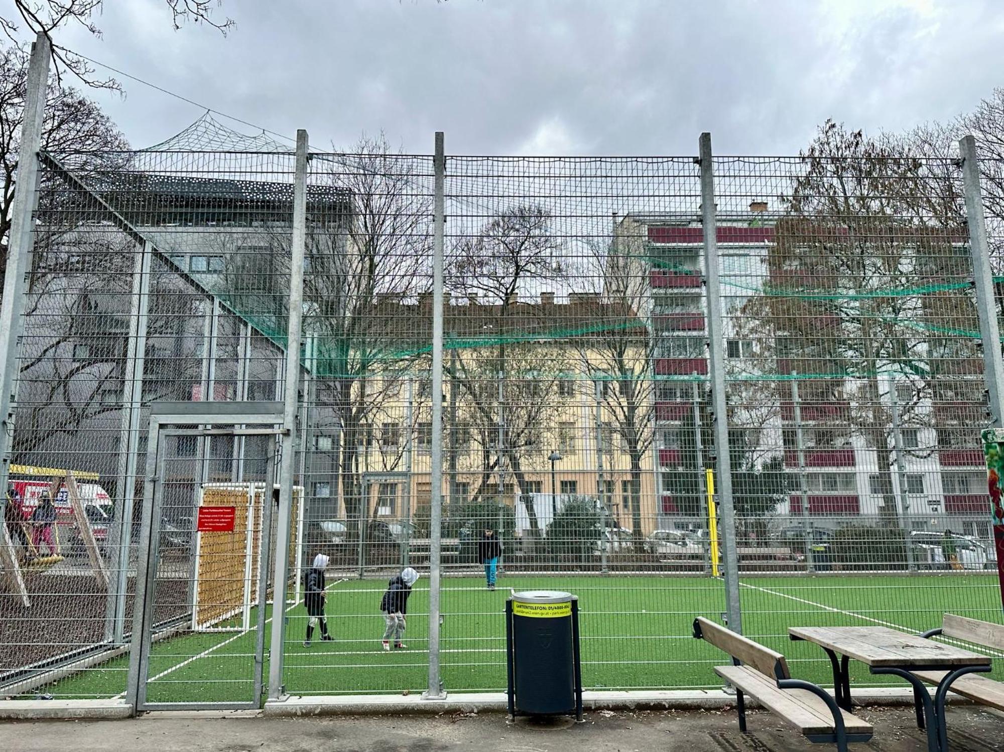 Spacious Central 4-Room Suite For 6 - Near Subway Bécs Kültér fotó